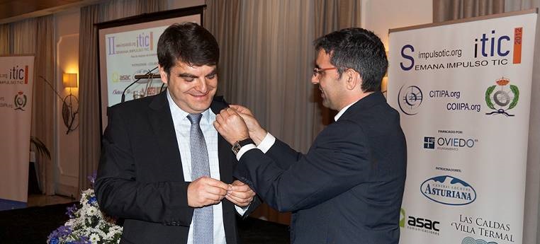 sitic2012-insignia-de-oro-citipa-d-benjamin-lopez-perez