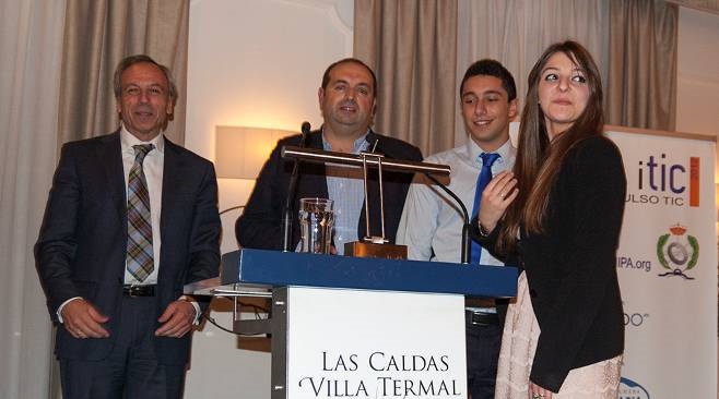 sitic2012-premio-educacion-2o-ies-pando